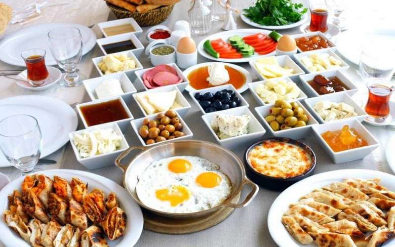 چرا باید صبحانه خورد؟