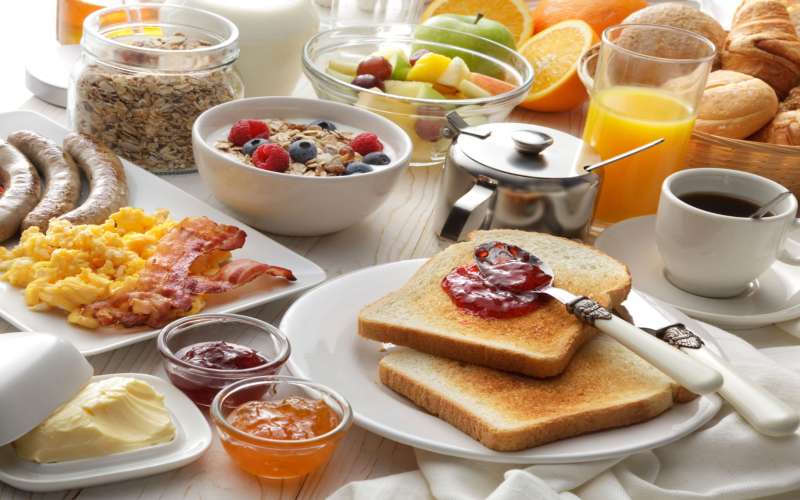 چرا باید صبحانه خورد؟
