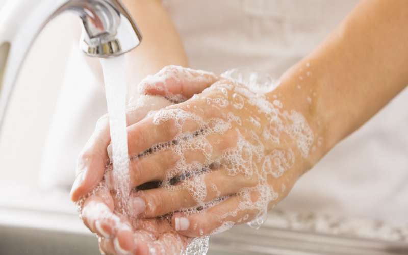 چگونه بفهمیم کرونا داریم ؟