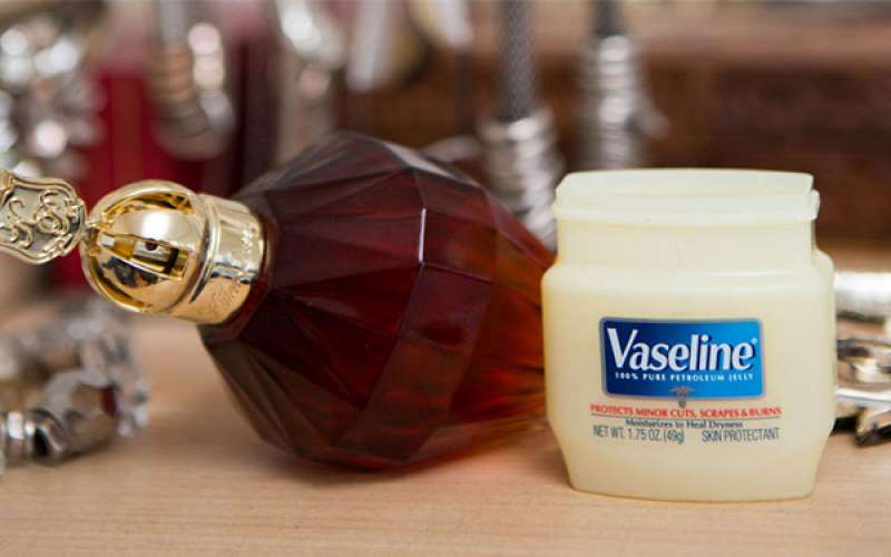 چگونه ماندگاری عطر را زیاد کنیم ؟