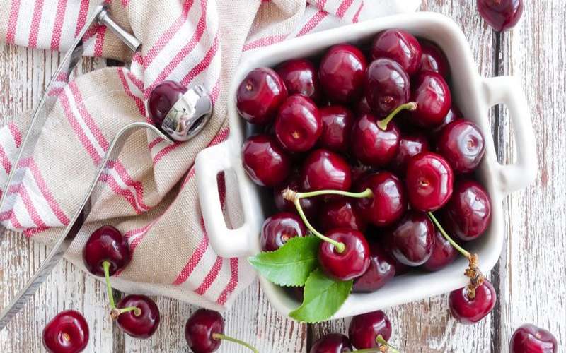 آلبالو چه خواصی دارد ؟