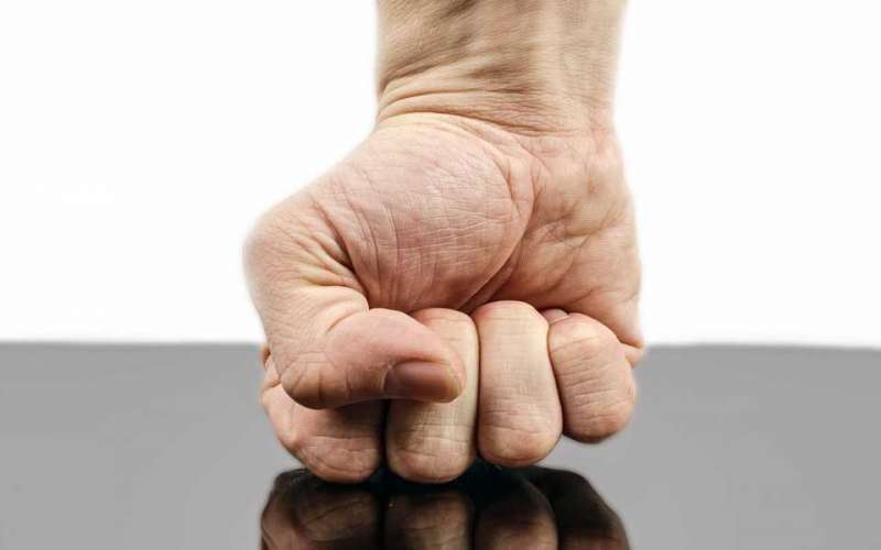 چگونه عصبانیتمان را کنترل کنیم ؟