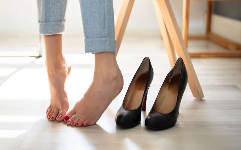 عوارض کفش پاشنه بلند